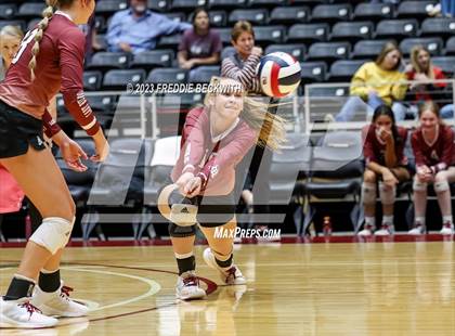 Thumbnail 3 in Iola vs. Schulenburg (UIL 2A Volleyball Semi-Final) photogallery.