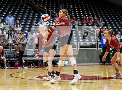 Thumbnail 1 in Iola vs. Schulenburg (UIL 2A Volleyball Semi-Final) photogallery.