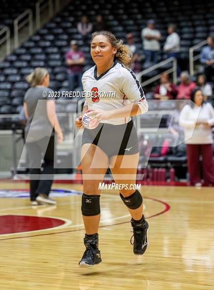 Thumbnail 1 in Iola vs. Schulenburg (UIL 2A Volleyball Semi-Final) photogallery.