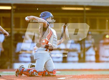 Thumbnail 3 in West Genesee vs Central Square (NYSPHSAA Section 3 AA Semifinal) photogallery.