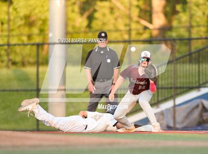 Thumbnail 3 in West Genesee vs Central Square (NYSPHSAA Section 3 AA Semifinal) photogallery.