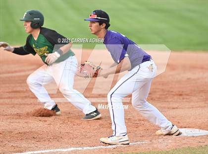Thumbnail 2 in Klein Cain vs Klein Forest photogallery.