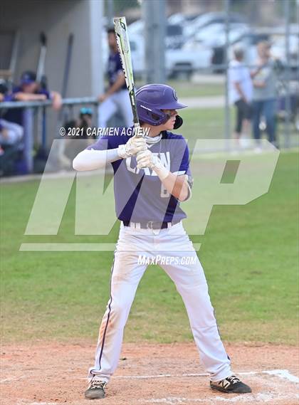 Thumbnail 3 in Klein Cain vs Klein Forest photogallery.