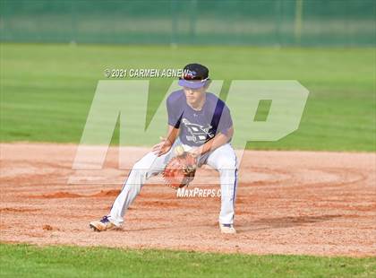 Thumbnail 2 in Klein Cain vs Klein Forest photogallery.