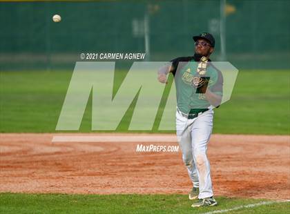 Thumbnail 1 in Klein Cain vs Klein Forest photogallery.