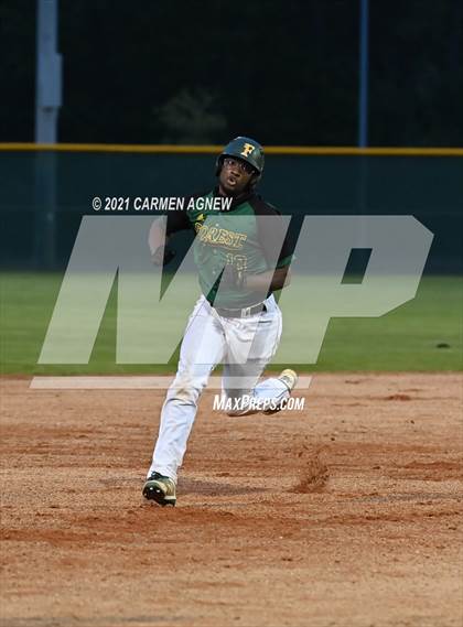 Thumbnail 3 in Klein Cain vs Klein Forest photogallery.