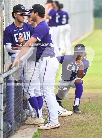 Thumbnail 2 in Klein Cain vs Klein Forest photogallery.