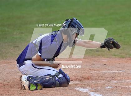 Thumbnail 1 in Klein Cain vs Klein Forest photogallery.
