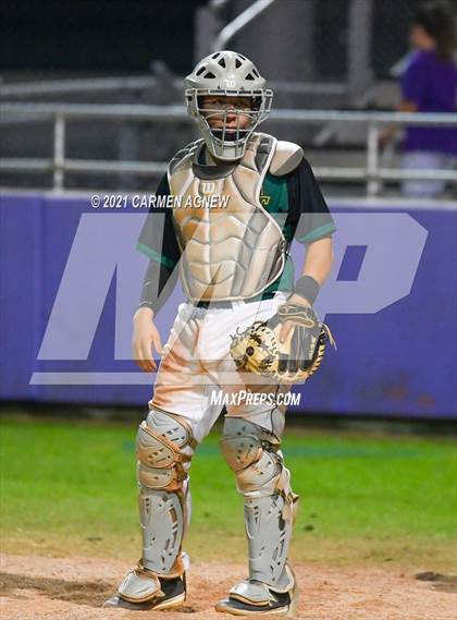Thumbnail 2 in Klein Cain vs Klein Forest photogallery.