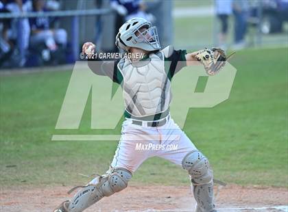 Thumbnail 3 in Klein Cain vs Klein Forest photogallery.