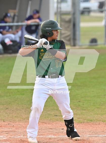 Thumbnail 3 in Klein Cain vs Klein Forest photogallery.