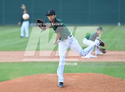 Thumbnail 1 in Klein Cain vs Klein Forest photogallery.