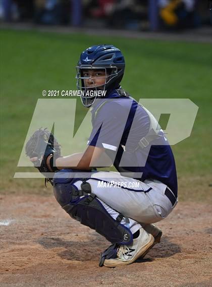 Thumbnail 1 in Klein Cain vs Klein Forest photogallery.