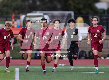 Thumbnail 2 in St. John's Prep @ Boston College High photogallery.