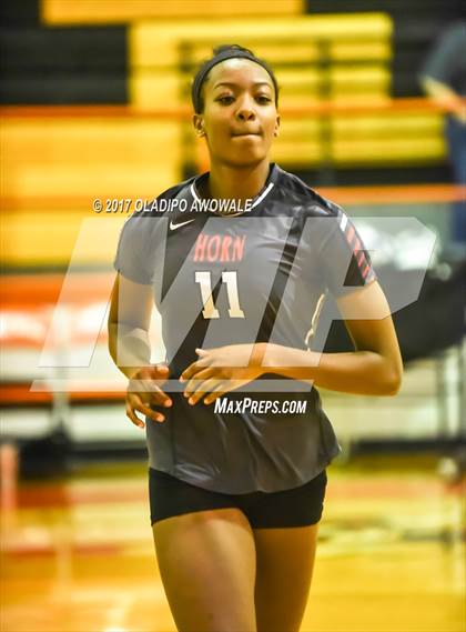 Thumbnail 2 in Horn @ Rockwall photogallery.
