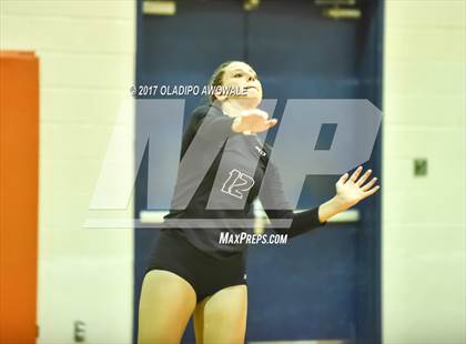 Thumbnail 3 in Horn @ Rockwall photogallery.