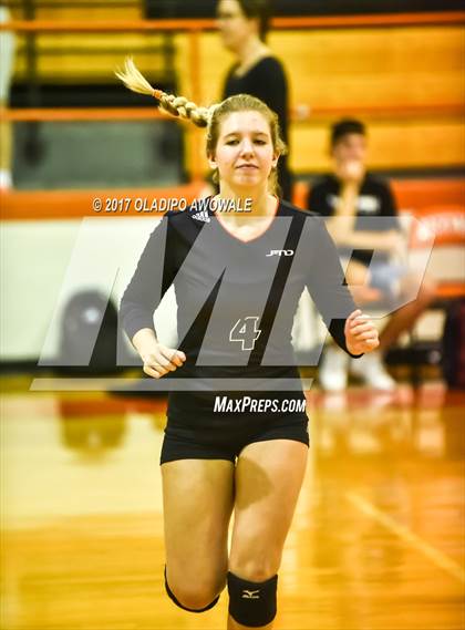 Thumbnail 2 in Horn @ Rockwall photogallery.