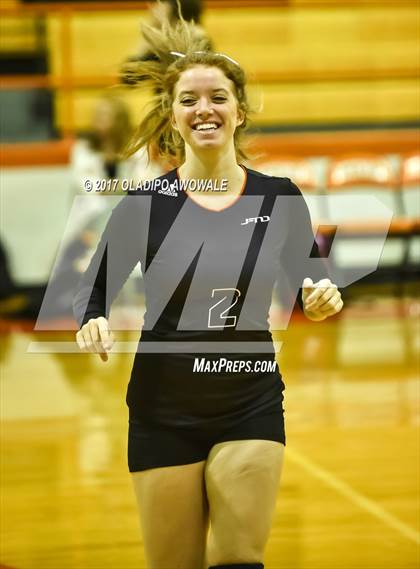 Thumbnail 3 in Horn @ Rockwall photogallery.