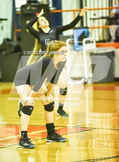 Thumbnail 3 in Horn @ Rockwall photogallery.