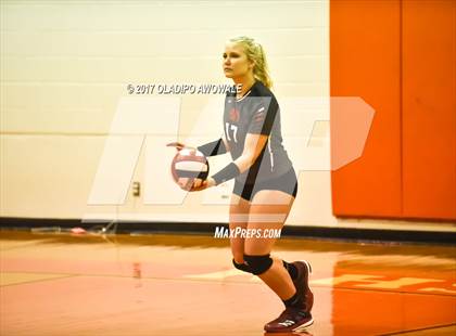 Thumbnail 3 in Horn @ Rockwall photogallery.