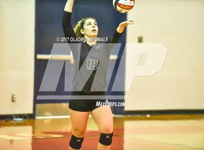 Thumbnail 1 in Horn @ Rockwall photogallery.