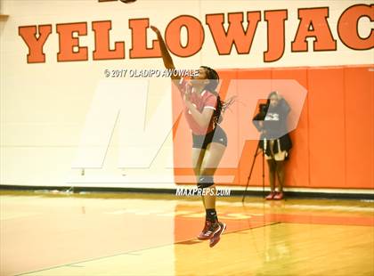 Thumbnail 1 in Horn @ Rockwall photogallery.