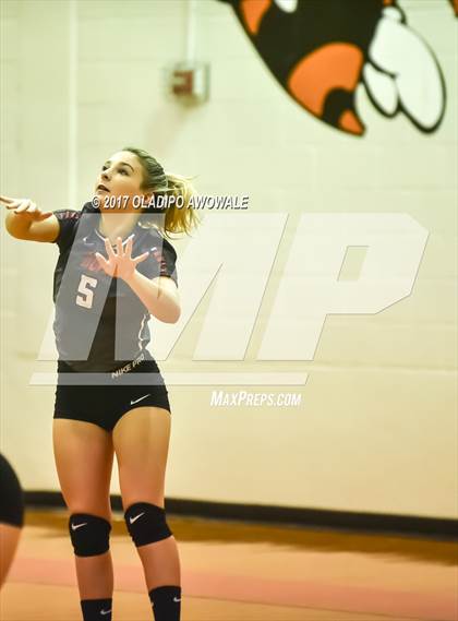 Thumbnail 3 in Horn @ Rockwall photogallery.
