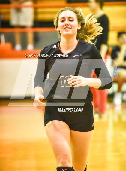 Thumbnail 2 in Horn @ Rockwall photogallery.