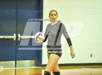 Thumbnail 2 in Horn @ Rockwall photogallery.