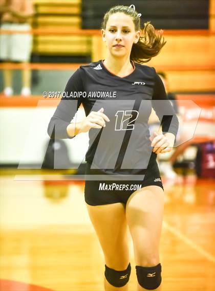 Thumbnail 1 in Horn @ Rockwall photogallery.