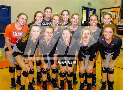 Thumbnail 3 in Horn @ Rockwall photogallery.