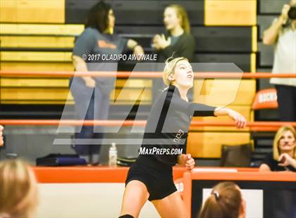 Thumbnail 3 in Horn @ Rockwall photogallery.
