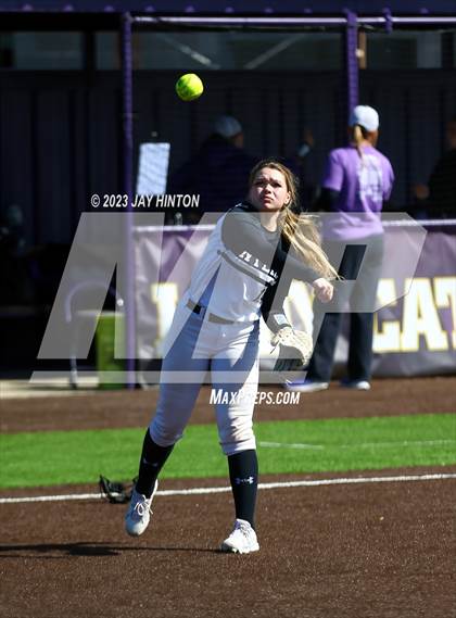 Thumbnail 2 in Wylie vs Glen Rose (Godley High School) photogallery.