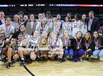 Thumbnail 1 in Clark vs. DeSoto (UIL 6A Basketball State Semifinal Medal Ceremony) photogallery.