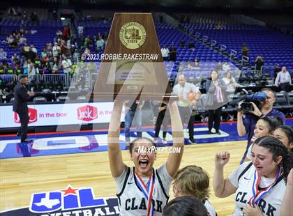 Thumbnail 3 in Clark vs. DeSoto (UIL 6A Basketball State Semifinal Medal Ceremony) photogallery.