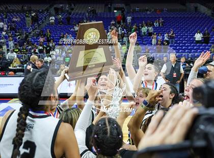 Thumbnail 1 in Clark vs. DeSoto (UIL 6A Basketball State Semifinal Medal Ceremony) photogallery.