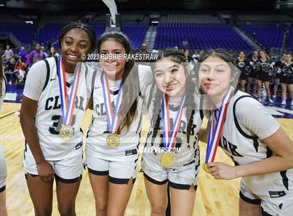 Thumbnail 2 in Clark vs. DeSoto (UIL 6A Basketball State Semifinal Medal Ceremony) photogallery.