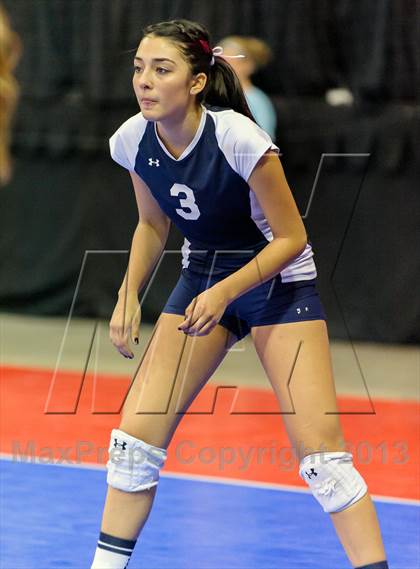 Thumbnail 1 in University vs. Bishop Machebeuf (CHSAA 3A Pool II) photogallery.