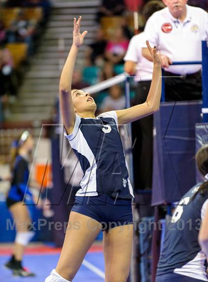 Thumbnail 3 in University vs. Bishop Machebeuf (CHSAA 3A Pool II) photogallery.