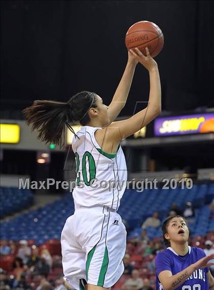 Thumbnail 3 in Sacramento vs. St. Mary's (CIF NorCal D3 Final) photogallery.