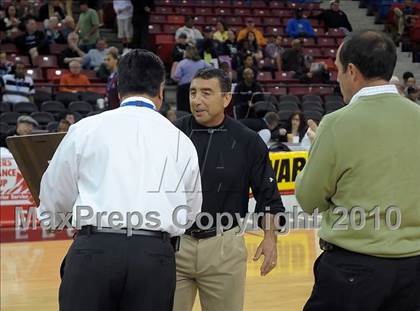 Thumbnail 1 in Sacramento vs. St. Mary's (CIF NorCal D3 Final) photogallery.