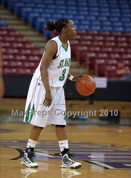 Thumbnail 2 in Sacramento vs. St. Mary's (CIF NorCal D3 Final) photogallery.