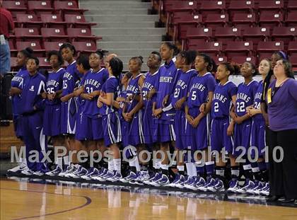 Thumbnail 1 in Sacramento vs. St. Mary's (CIF NorCal D3 Final) photogallery.