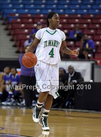 Thumbnail 1 in Sacramento vs. St. Mary's (CIF NorCal D3 Final) photogallery.