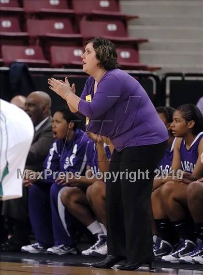 Thumbnail 1 in Sacramento vs. St. Mary's (CIF NorCal D3 Final) photogallery.