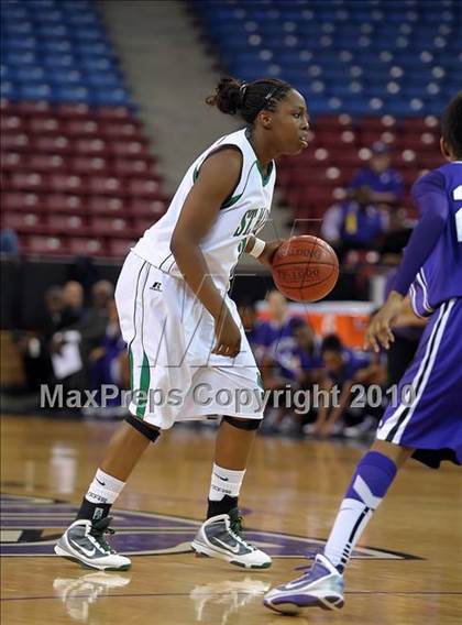Thumbnail 3 in Sacramento vs. St. Mary's (CIF NorCal D3 Final) photogallery.