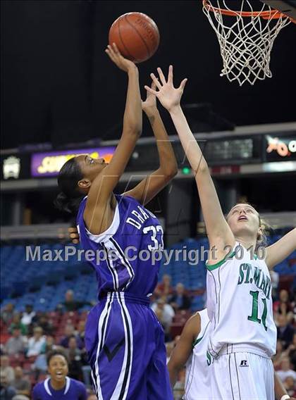 Thumbnail 1 in Sacramento vs. St. Mary's (CIF NorCal D3 Final) photogallery.