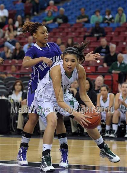 Thumbnail 3 in Sacramento vs. St. Mary's (CIF NorCal D3 Final) photogallery.