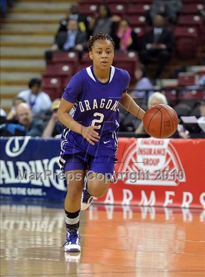 Thumbnail 3 in Sacramento vs. St. Mary's (CIF NorCal D3 Final) photogallery.