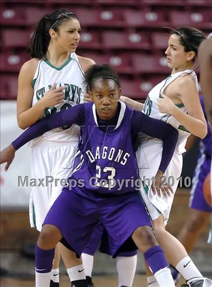 Thumbnail 1 in Sacramento vs. St. Mary's (CIF NorCal D3 Final) photogallery.